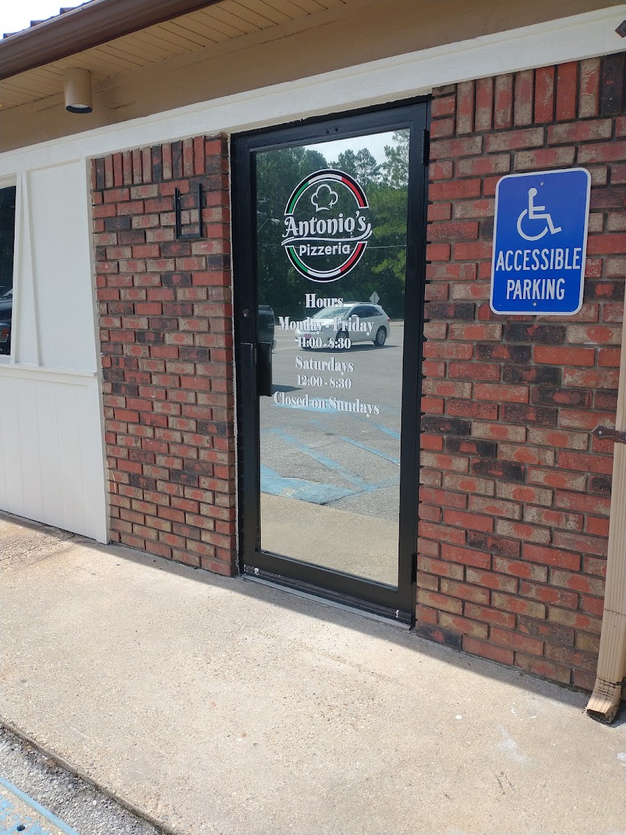 Antonio’S Pizzeria